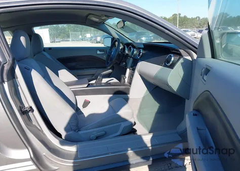 2008 Ford Mustang V6 Deluxe/V6 Premium from USA, damaged, VIN 1ZVHT80N385127292